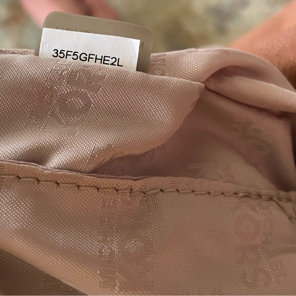 Sold MICHAEL KORS Pebble Leather Fulton Chain Med Shoulder Tote Luggage Brown - Picture 13 of 14